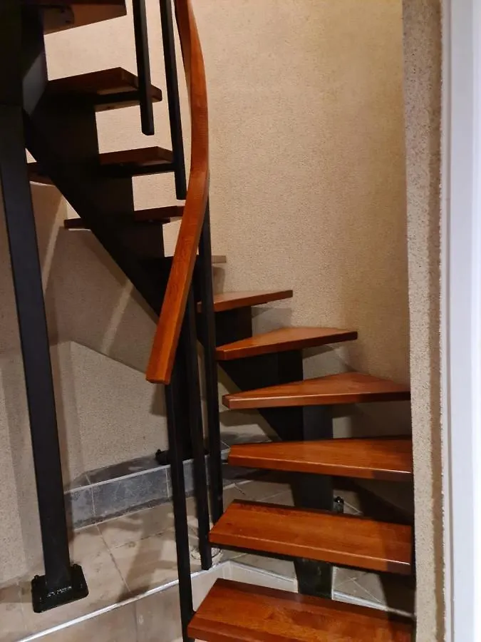 Amber Hostel Kraków 0*,